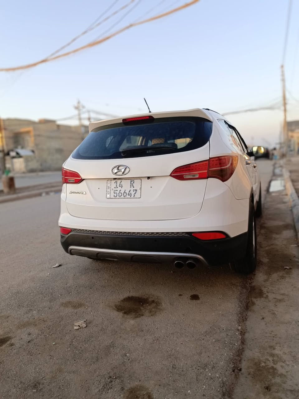 السلام عليكم سياره سنتافي خليجي موديل 2014 مكينه 6 سلندر تبريد 3 قطع حداديه نضيفه متجايه صبغ عام 7 ركب رقم بصرة سنويه2031 مشروع وطني الاستفسار ***********  السعر 118  وبيها مجال العنوان ميسان
