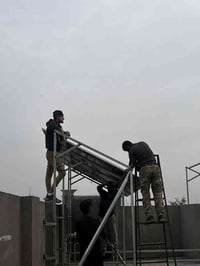 منظومة ١٠ امبير ليلي نهاري  متكونه من ٥ الواح نوع لونجي ٦٢٠ واط وجهين ...