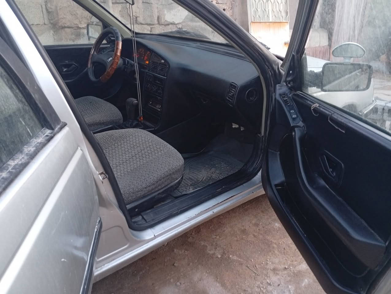 سلام عليكم بيجو روى محور ونجي كير مكينه اكسل ياباني مكفولات ملاحضه رقمه كربلاء ماندل راعيه اتكفله سرقه وعشائرين جاهزه من كلشي بس تبريد منقص غاز فقط السعر 16قفل بدون عمله ***********
