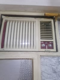 مكيف • ٢ طن • بدون تصليح