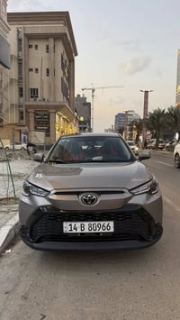 بسم الله الرحمن الرحيم  تويوتا فرونت لاندر 2025 هايبرد للبيع، سنوية رق...