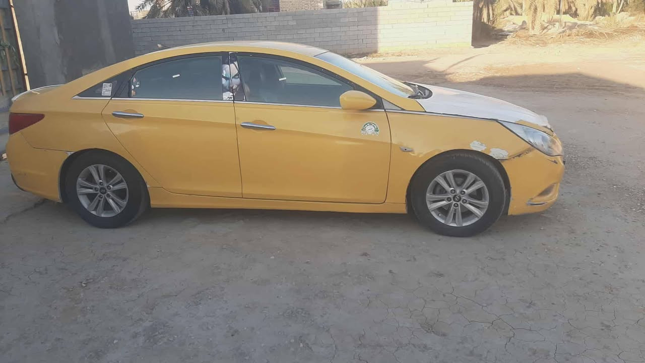 سوناتا 11
مكينه 2000خليجي  مكفوله
كير مكفول 
تبريد شغال 
تخم تاير 
ضربه جاملغ امامي ومصلح نفسه
وبيها معجون فوق التكم 
السعر 72
المكان السماوة 
***********
