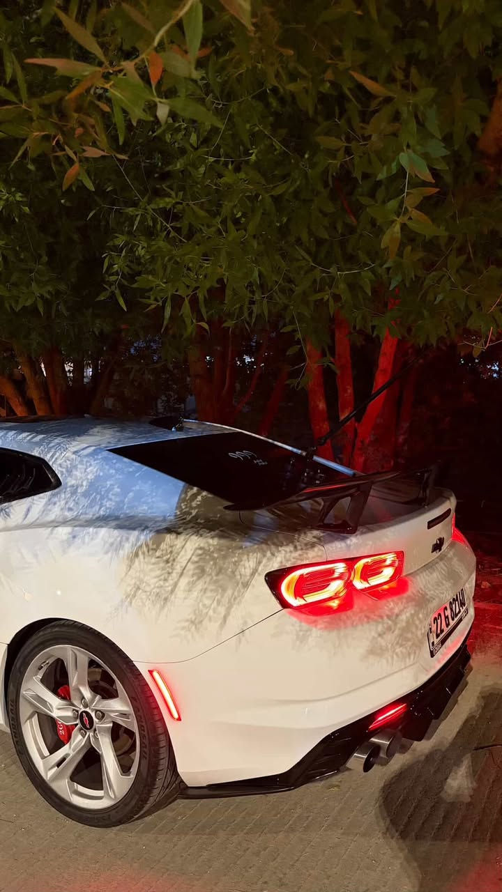 السلام عليكم
للبيع فقط معتاز نقد 

السعر 195 وبي مجال بسيط 

كمارو 2021 V6 عشر نمر 

السيارة مبرمجه يم ارماند 

وبيها فايلين واحد للدوس وواحد استخدام يومي

وكلش قوية السيارة بحيث تحلم ارتي توكف بصفك🤣

الحادث مالتها⬇️

قطعه وحده صبغ حادث امريكا جاملغ امامي وهنا بالعراق بدلت قبق الجنطه لون بلادي والجنطه القديمه موجوده اللغود والشواصي كفاله

مكينه كير كهربائيات كفاله السياره دهن كله اصلي اكسادو بلاك ادشن وبيها تبديله جديده  وبانزين سوبر/محسن معتني بيها على اخر حبه

مواصفات السيارة 

فتحه 

اكتف كزوز

بگ لايت سموك

كشنات جلد 

شاشه لد

الاضافات الي عليها.

بوليش ونانو سيراميك ضمان سنتين صارله اقل الشهر من مسوي

لايتات متغير 7 الوان 

عدسة الشيطان متغير 7 الوان 

بلاجكتورات RGB اكثر من 300 لون وحركه 

وشرط الوحيده بالعراق بهذا الموديل بجم كامل متغير

دفيوزر وزعانف 

لدات دفيوزر

اضائه داخليه محيطيه زرع 

لدات جانبيه سموك 

فجوج 6 بستم 

تخم تاير جديد 

خلفي 285 سمسلك امامي 275 

لحيه وسبويلر 1le ومري باتمان وقبق بانزين وشفقه جامه خلفيه

حداديه جديده خلفيه اماميه  السيارة نقص برغي واحد مابيها من الدعاميه للدعاميه

مكانها نجف

***********

كل التفاصيل ذاكرهن شراي خابرني وبيك خير وتدلل
