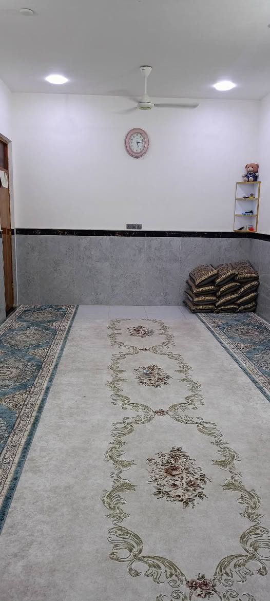 دار للبيع زراعي سند 25 المساحة 250 العنوان حي القصور للاستفسار الاتصال على رقم  ***********
