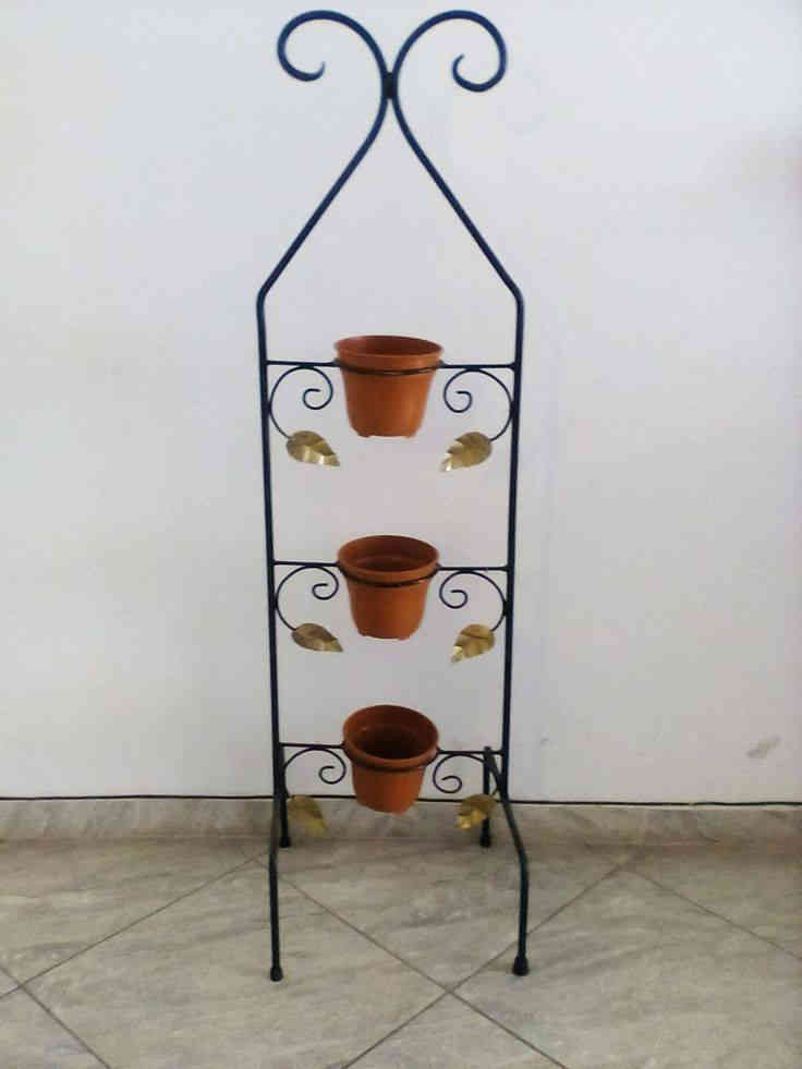 يسعد مسائكم بكل خير  ديكورات من حديد منزلية وحدائق 
نعمل فصال واحجام حسب طلب الزبون 🌷🌷🌷
واتساب ***********
