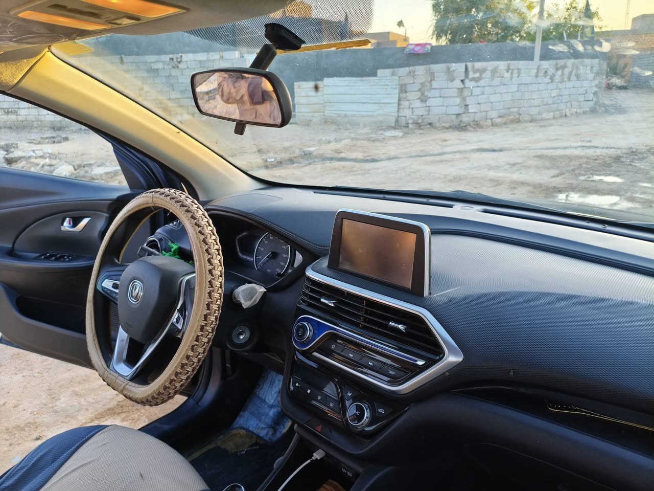 سلام عليكم من رخصة الأدمن شانجان L7 للبيع   او المراوس بتكسي  السياره حره موديل 2022 مكفوله السعر 78  المكان السماوه


**إذا كنت صاحب هذا الإعلان وتريد حذفه لأي سبب، رجاءا أرسل رسالة إلى الدعم الفني**