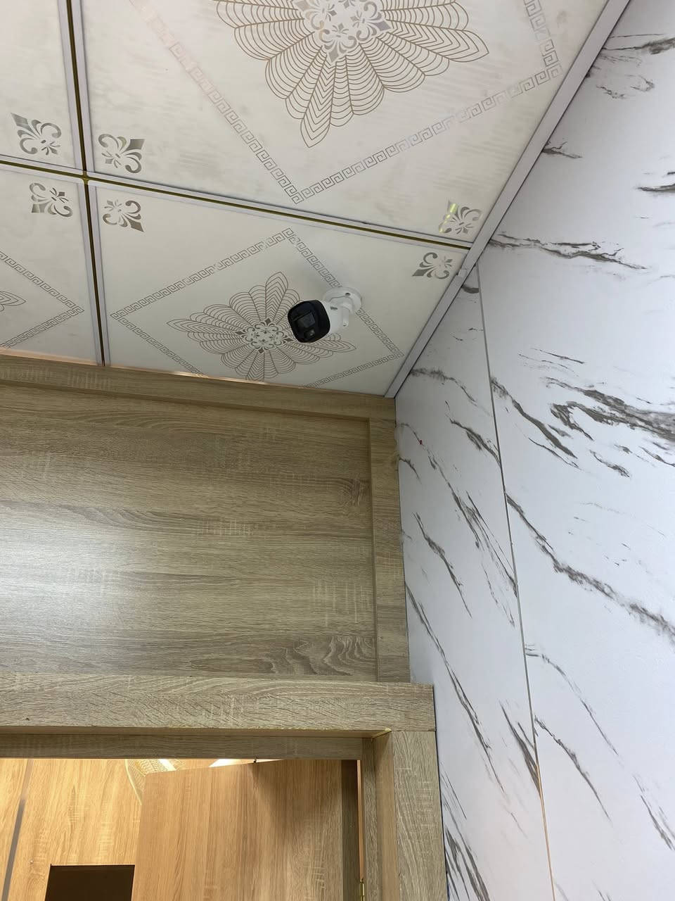 تم بحمد الله تأمين منفذ كي كارد في كربلاء حي الامام علي علي ع ب٨ كامرات من ماركة دهوة بدقة 5mp جميع الكامرات تحتوي ع خاصية الصوت والليلي الملون 

#عنوانا كربلاء الجاير حي الامام علي قرب اسواق برتقالة 
للطلب او الاستفسار الاتصال ع الرقم ***********او مراسلتنا ع الواتساب ع نفس الرقم

#كامرات_المراقبة
