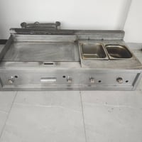 غراض مطعم • بحالة جيدة • حي النصر