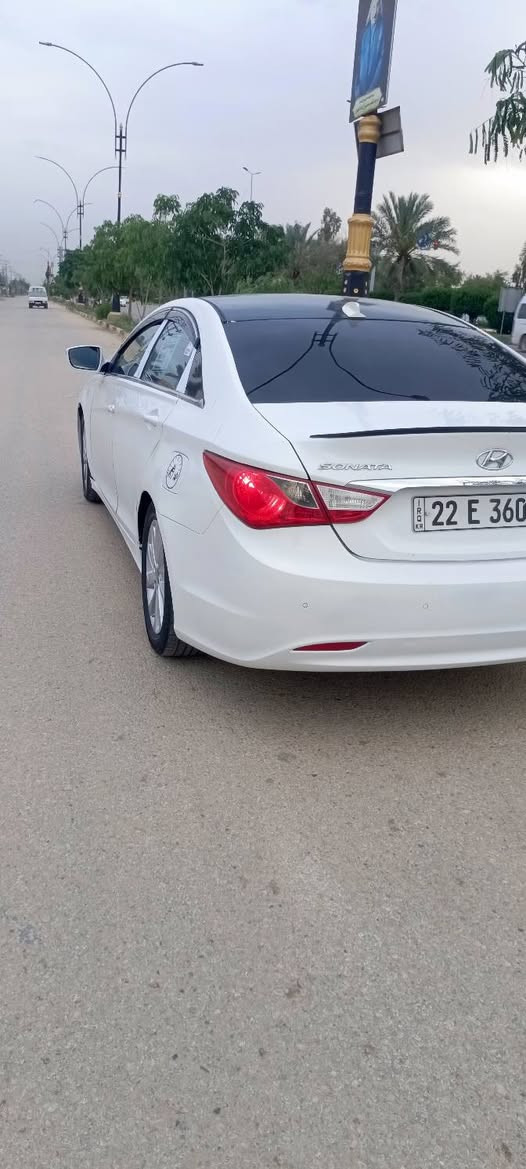 سوناتا موديل ٢٠١٤ خليجي محرك ٢٤٠٠
مواصفات نص فول رقم اربيل دولي ب اسمي سنويهه لل ٣١ تنتهي جاهزه مابيه اي نقص تخم تاير حداديه كله محرك كله جديد 
بيهه جاملغ خلفي حادث وبيهه تكشير صبغ مصبوغه عام على اثره بدون دواخل 
السعر  ٩٣ وبيه مجال بسيط للشراي 
للستفسار ***********
