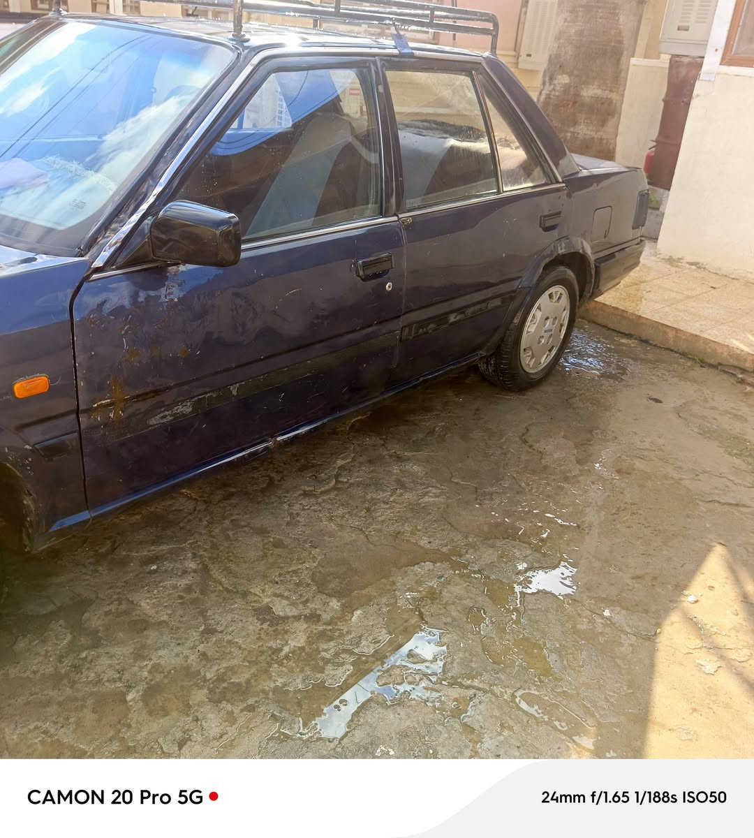 للبيع نيسان رقم ألماني+ كاربون بانزين موديل 86 كير محرك كهربائيات شرط تخم تايرات جديد السعر 20 اوبيها مجال ***********
