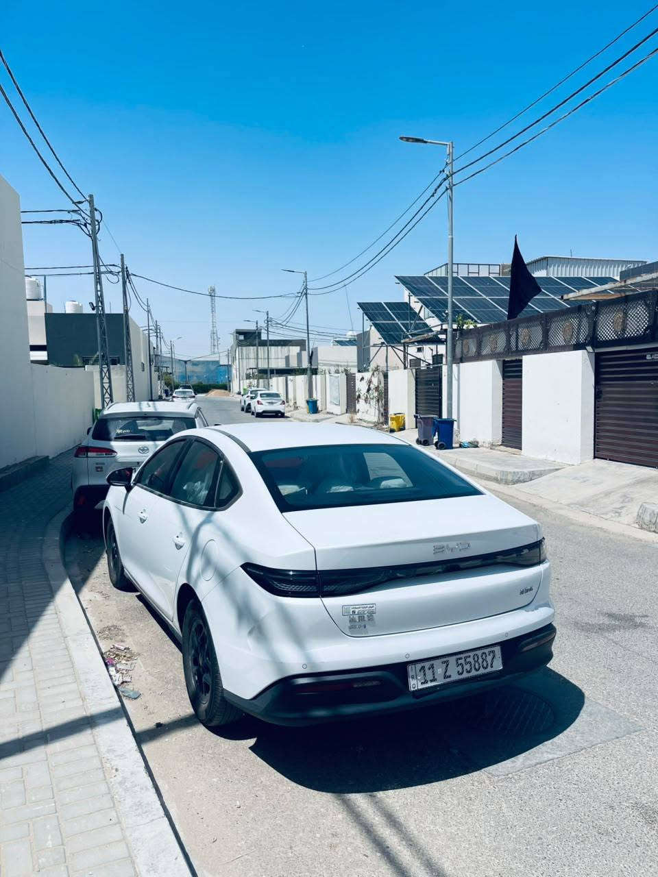 BYD سيل 5 
2025 ممشى 10 ألف كفالة عامة بيها رصعة خفيفة 
السيارة نظيفة كلش مالت جناي
رقم بغداد تحويل مباشر 

مواصفات 
تمشي 220 كيلو 
ثلاث انظمة (بانزين ٫ هايبرد ٫ كهرباء)

شاحنة جديدة اصلية 
سيارة جاهزة من كلشي 
السعر 18 مليون و 750 وبيها مجال 
مكان السيارة بغداد/ الحرية 

السيارة خالية من أي عيب محتاج فلوس وأريد ابيع
للاستفسار 
***********
