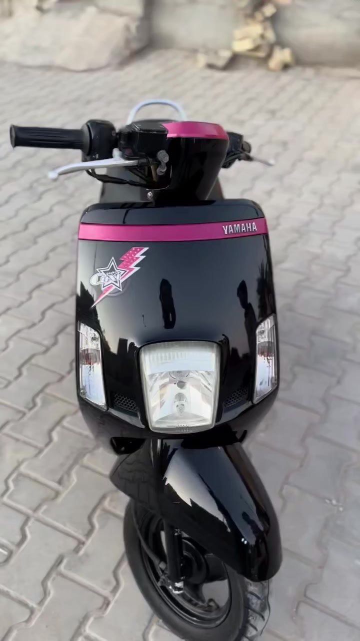 السلام عليكم ماكس بوليسي مسطره للبيع دراجه وكاله كفاله عامه صارلهه4ايام من طالعه وصلهه موجود وشوف بعينك نضافه وبرغي مامبدل  بيهه هذا رقمي رجاء بس شراي يتصل ***********
