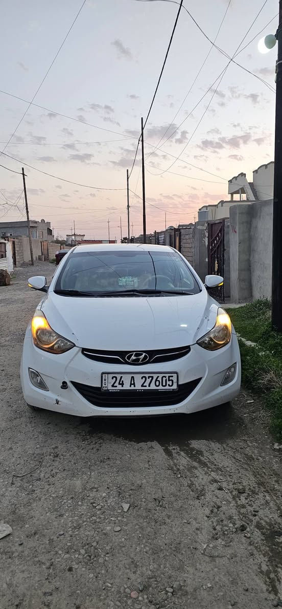 مكلف بل نشر اتصل بصاحب السياره
السلام عليكم الانترا 13  محرك 18 خليجي بدون صبغ  فقط ملاحظات بارد رقم وهزه جديد بسمي لل 31 السعر 117 وبيها مجال ***********    بيع فقط
