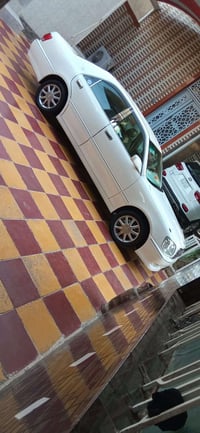 كراون • ٢٠٠٢ • رقم بغداد