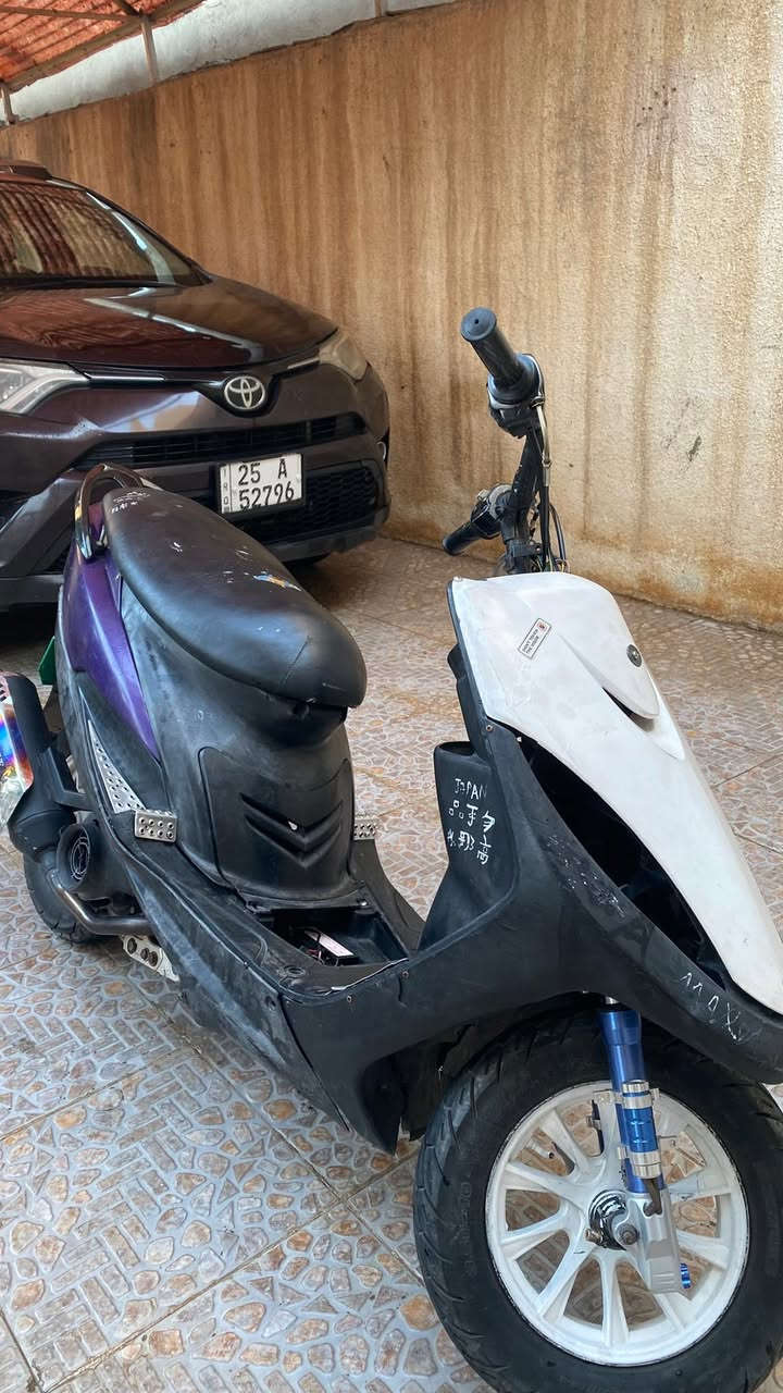 دراجه للبيع بوشه ٥٥ دراجه اي عيب مابيها مزوده كلجات رياضي WF  دراجه رزنه و شلعه معدل السعر400 بيها مجال


**إذا كنت صاحب هذا الإعلان وتريد حذفه لأي سبب، رجاءا أرسل رسالة إلى الدعم الفني**