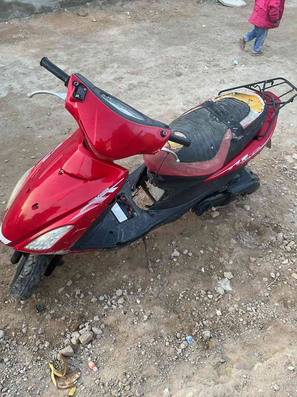 العنوان كربلاء شبانات *********** دراجه 24 نضيفه شرط الفحص حلو ونضيفه
