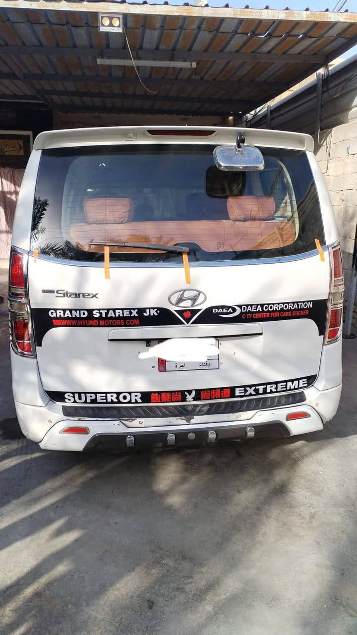 السلام عليكم ستاركس موديل 2009 سياره مكفوله كفاله عامه مكينة وكير واكسن جدد ومكفولات تخم تايرات جديد تبريد شغال صدر امامي وخلفي كله جديد  رقم سياره بغداد  مكاني بغداد رقم تلفون ***********
