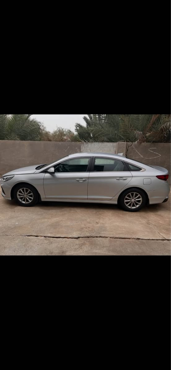 السلام عليكم سوناتا موديل 2018سياره وارد أمريكي محرك 2400 المرغوب  كير مكينه حداديه تبريد مكفول 100‎%‎100
تخم تايرات جديد 
رقم إنكليزي جديد 
سنويه جديده لل 31بأسمي تحويل ثاني يوم 
حادثها مرفوق ويه الصور 
مكان السياره كربلاء 
السعر 133وبيه مجال جداً بسيط Singapore


**إذا كنت صاحب هذا الإعلان وتريد حذفه لأي سبب، رجاءا أرسل رسالة إلى الدعم الفني**