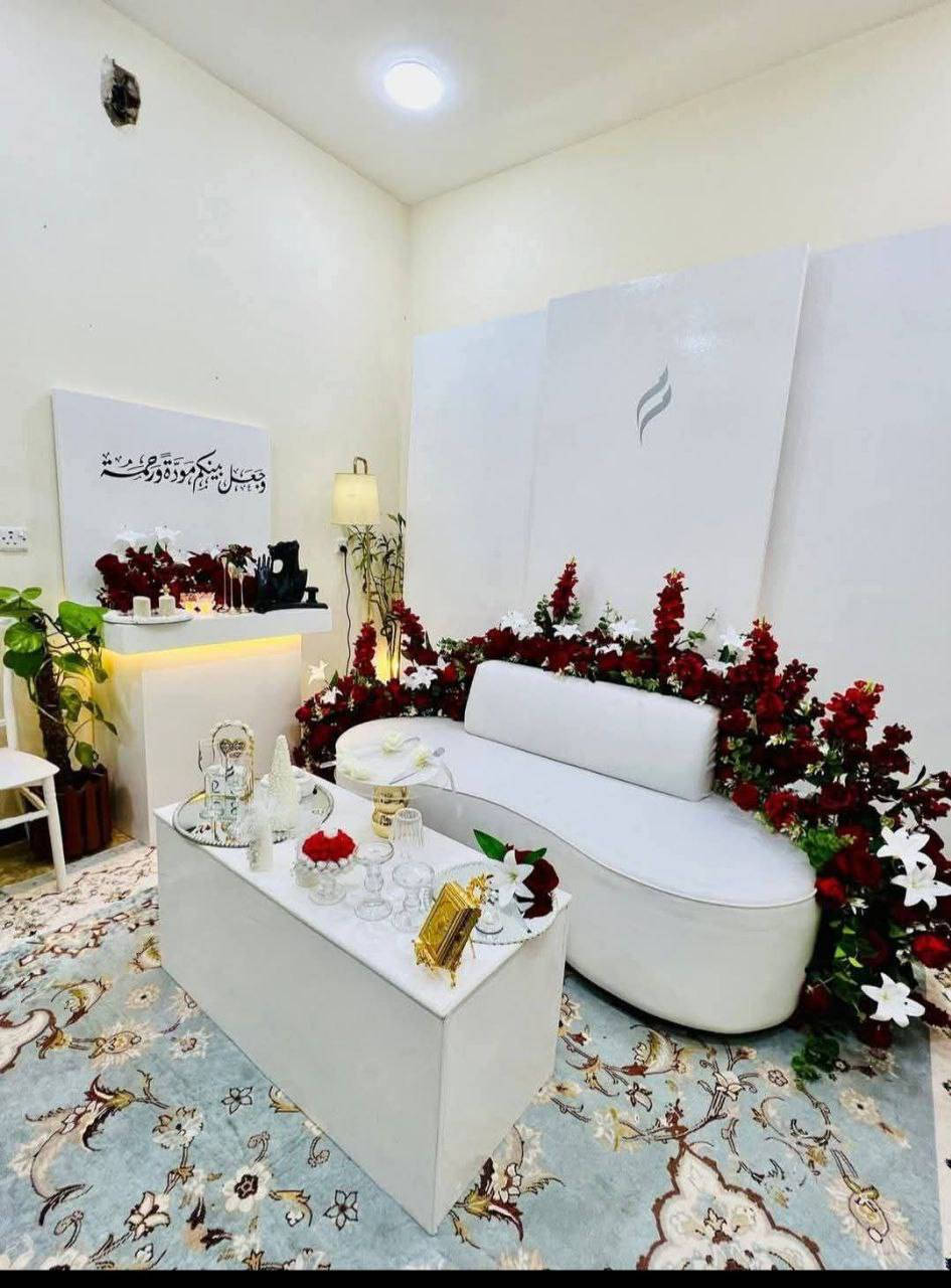 بسم الله الرحمن الرحيم
ديكور كوشات شغل درجة اولى 

خدمة توصيل لجميع المحافظات العراق 

#اثاث #شازلون #كوشات #اعراس #مناسبات #منزلي #ديكور


**إذا كنت صاحب هذا الإعلان وتريد حذفه لأي سبب، رجاءا أرسل رسالة إلى الدعم الفني**