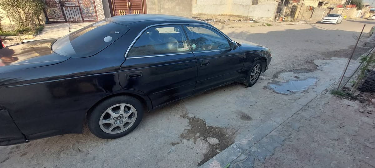 ماركه مكفوله من الكص والنقل مكفوله
مكينه وكير ونجي مكفولات 
تخم تاير قبل يومين شديته جديد 
مكفوله من العيب الشرعي 
صبغ بيه  
سنويه مشروع وطني
***********
***********
