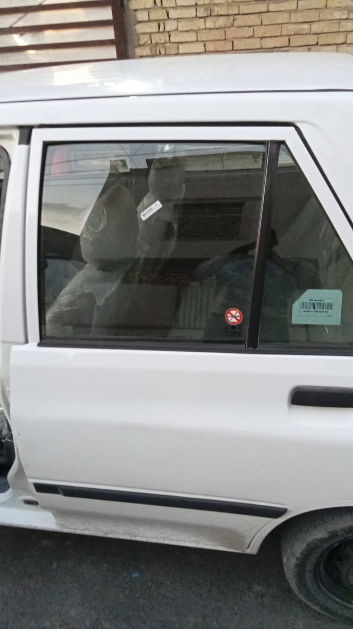 سايبا 2018 للبيع السيارة نظيفة شواصي مكفولة مكينة قبق اسود ناعمة و نظيفة بيها طخة خفيفة باب السايق ومعمرة وبيها رصعات اثر حالوب قليل السعر 52 وبيها مجال 
واذا اكو ( مراوس ب تكسي هم نتراهم ) ***********
