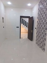 دار للبيع • ١١٨م • سند ٢٥
