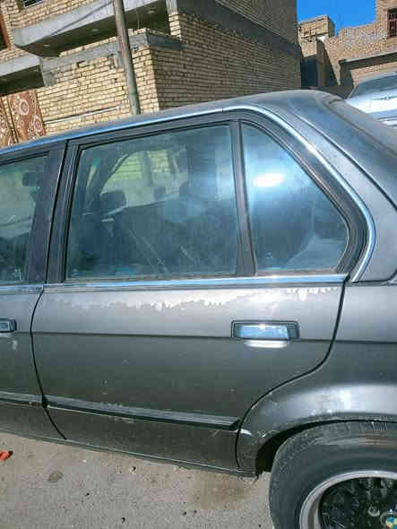 سلام عليكم اخوان BMW زعره تفصيخ تفصيخ  مابيه مكينه وكير  بل كوت السياره  اي استفسار ***********بيه واتساب
