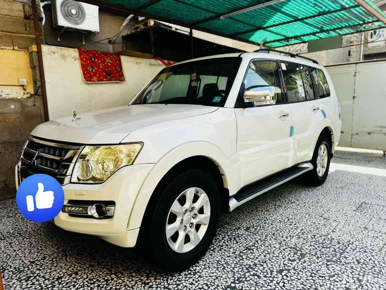 السلام عليكم للبيع باجيرو 15 رقم بغداد حبتور فول مواصفات كفاله عامة لاصبغ ولافتح ولا بارد سيارة كلش حلوة ونضيفة ضايفيلها مروحت تبريد ومعالجت الطسة السعر 195 للاستفسار الاتصال على الرقم *********** المكان بغداد
