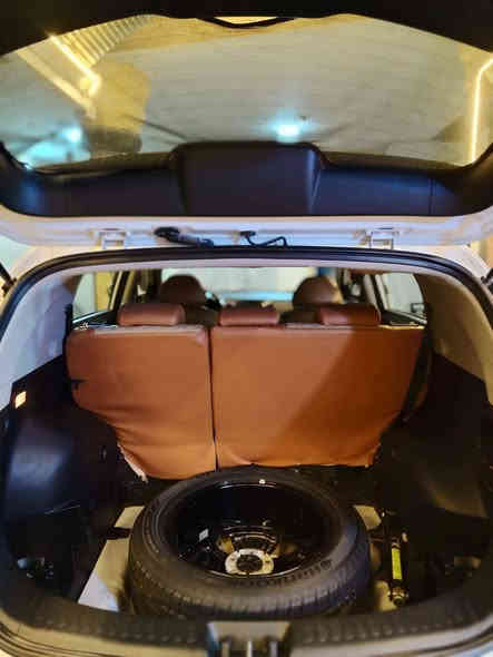 سلام وعليكم سبورتج موديل 2016
رقم بغداد فول مواصفات ما عدا البصمه

فقط قطعه صبغ بيها الباب الخلفي باقي كفاله السعر 177 بيها مجال بسيط 

 محرك الفين دوش رقم الهاتف ***********
