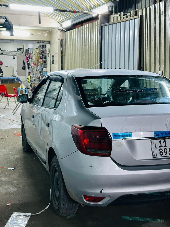 سلام عليكم رينو سمبل مديل 2019 السياره نضيفه بيها جاملغ وبنيد بيها طخه بسيطه بلباب الخلف السائق بارد فقط  السياره عليها ادامه كامله رقم جديد هزه جديده السياره كامله من كلشي العنوان بغداد 
للاستفسار الاتصال علا الرقم ***********
السعر 72 وبيها مجال بسيط
