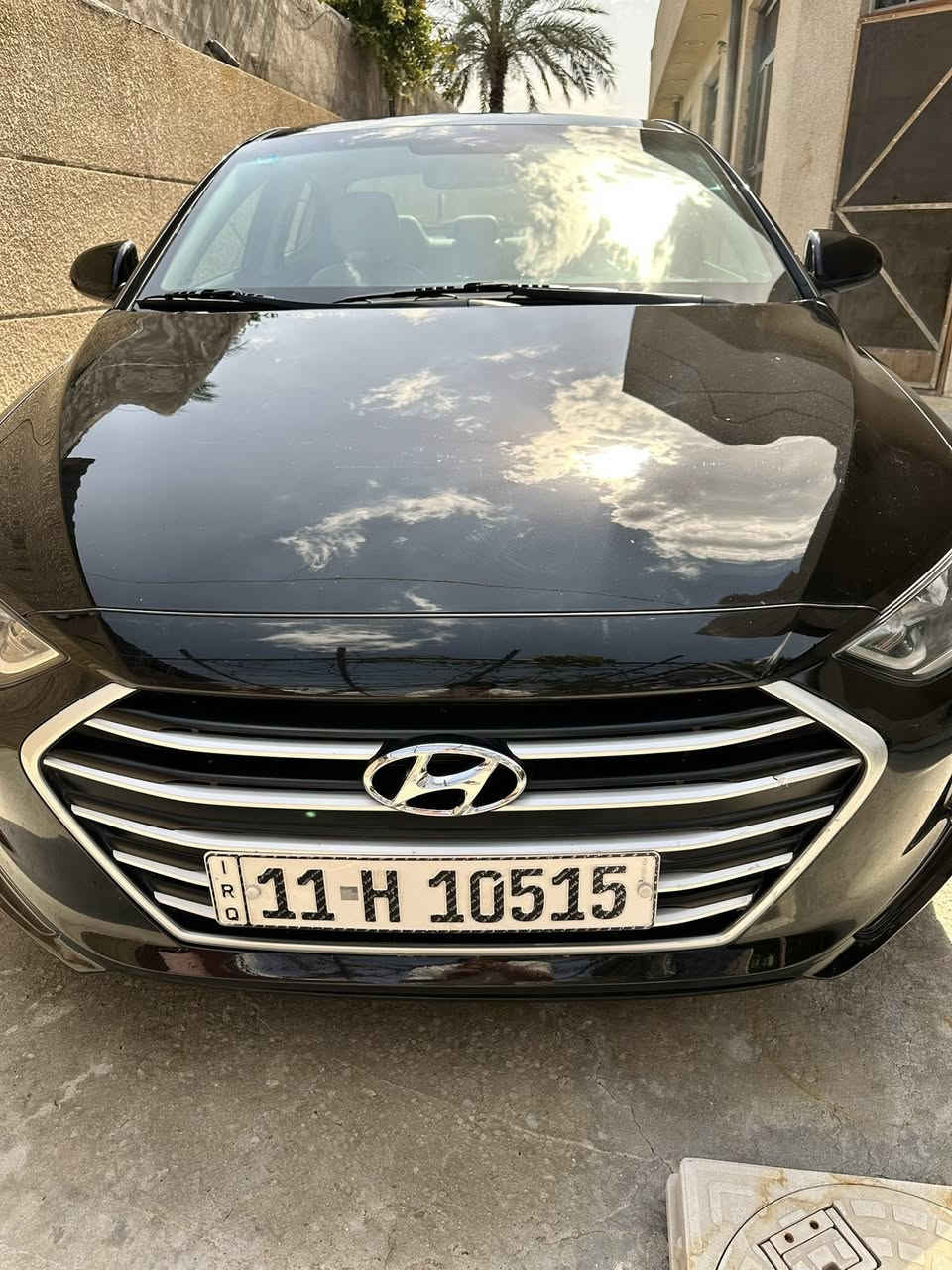 للبيع الانترا 2017 لمتد
حادثه جنطه صور الحادثه مرفقه بل منشور
فول مواصفات 1/1  لمتد
ماشيه 73
بصمه
شاشه
تدفئه بل كشنات
كامره 
حساسات
كشن كهربائي
كشنات جلد
محرك 2000 دوش
يده نيكل
بصمه ابواب 
السياره جديده وجاهزه
سونار موجود 
السعر 130 وبيه مجال للشراي 
للاستفسار. ***********
العنوان : بغداد جسر ديالى
