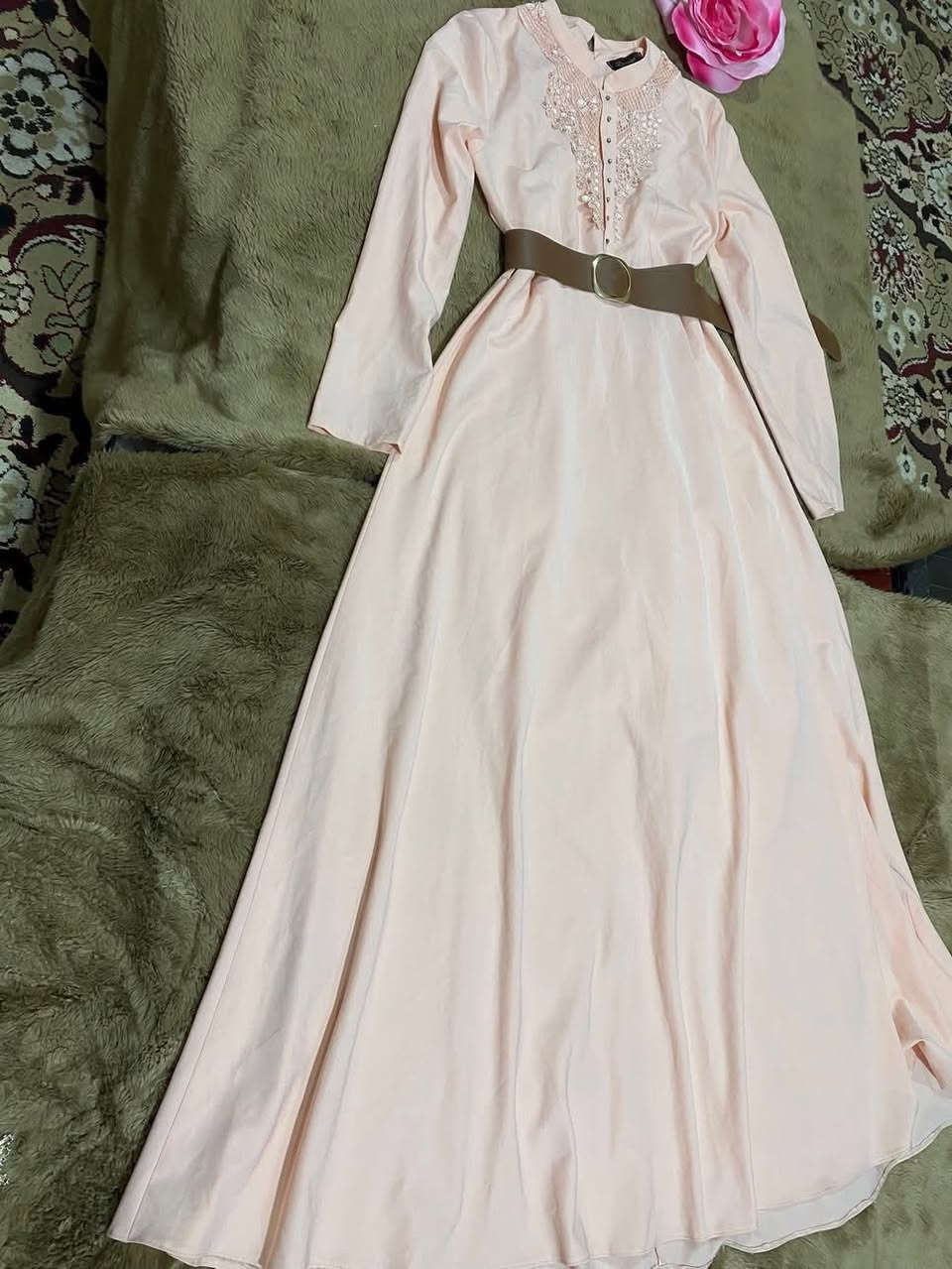 فستان جديد مع حزامه مقاس ٤٢ للبيع ١٠ دنانير شامل التوصيل


**إذا كنت صاحب هذا الإعلان وتريد حذفه لأي سبب، رجاءا أرسل رسالة إلى الدعم الفني**