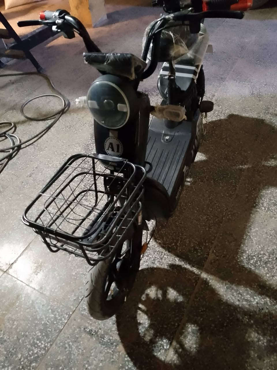 دراجة شحن للبيع حجم 14 بطاريات جديدة كلشي شغال السعر (250)٫وبيه مجال بسيط


**إذا كنت صاحب هذا الإعلان وتريد حذفه لأي سبب، رجاءا أرسل رسالة إلى الدعم الفني**