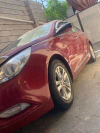هيونداي سوناتا • ٢٠١٢ • رقم ديالى