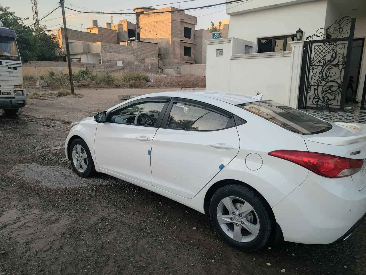 النترا 2012
 محرك 16 دوش 
رقم وسنوية 2031 باسم صاحبها
بدون ضرر فقط بارد 
العنوان الزنجيلي
اللي يريدها يراسلني .


**إذا كنت صاحب هذا الإعلان وتريد حذفه لأي سبب، رجاءا أرسل رسالة إلى الدعم الفني**