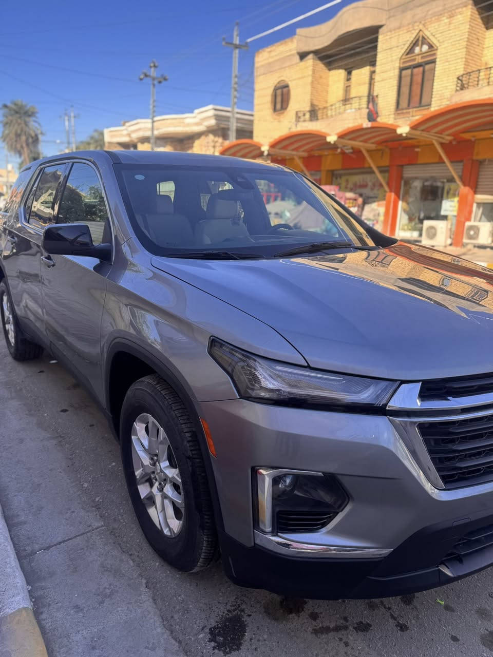 السلام عليكم. 
2024 CHEVROLET TRAVERSE, LS 
تشغيل عن بعد 
3 قطع تبريد 
5 بصمات    
سايد بريك بصمة  
مخارج UBS
رادار امامي
كشافات امامية زنون 
حجم المحرك 3600
6 سلندر
السيارة رقم ميسان شهداء 
حادث السيارة جانبي
كما موضح في الصور
البچم كبس
السعر 235 قابل للتفاوض

للاستفسار 
***********
