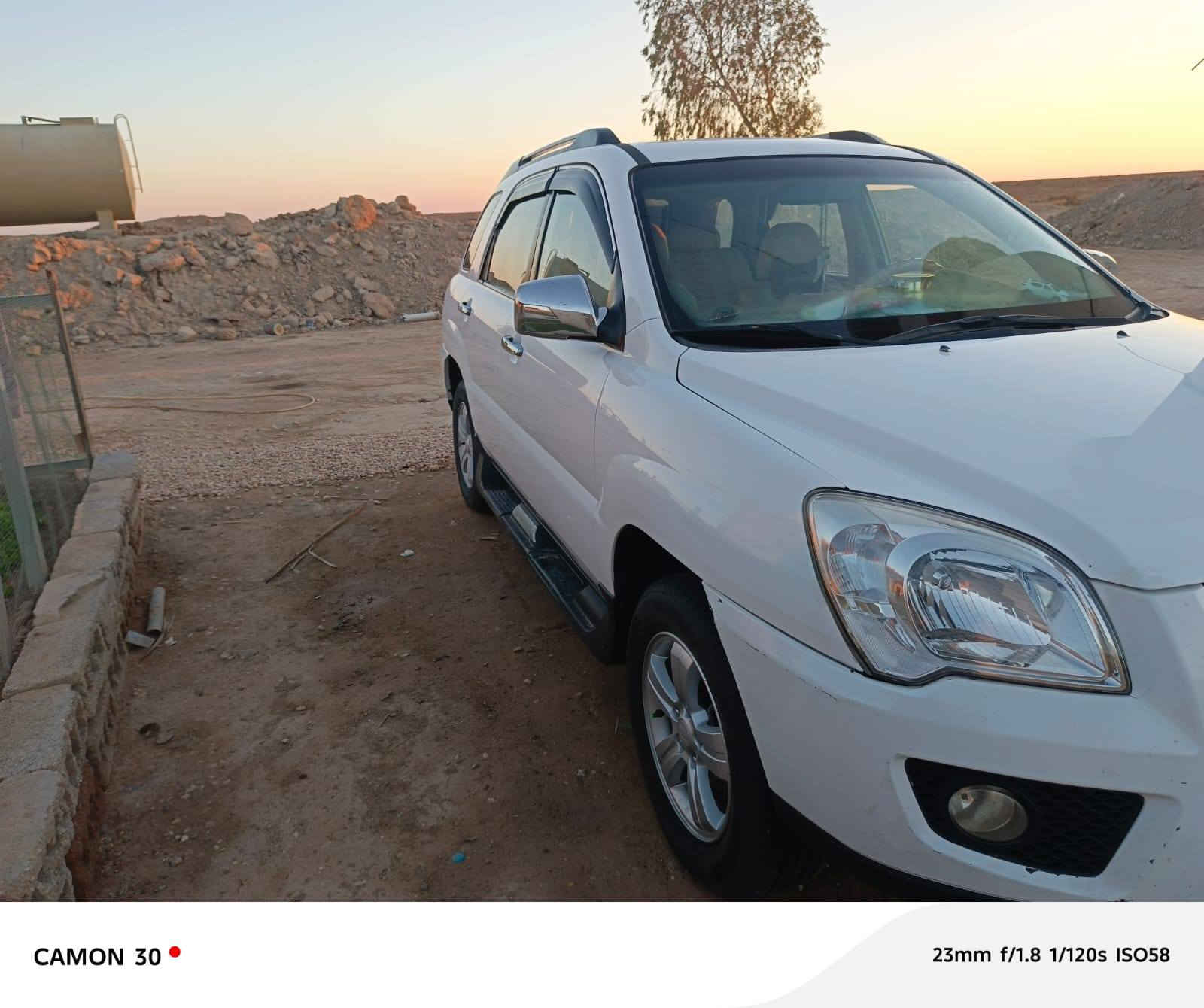 سبورتج 2009 وارد خليجي فول مواصفات الشكل المرغوب فتحة بل قمارة السياره بسمي محرك 2000 كير مكينه حداديه كله عل شرط جديده السياره مال جناي تريد وكاله او مداور حسب الاتفاق السعر 135 بيه مجال بسيط
مكان السياره الدوانيه شاميه
التواصل  ***********
