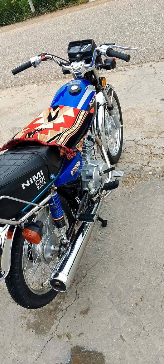 دراجه البيع نضيفه ما ناقصهه اي شي ما مفتوحه المكان كربله اطوريج السعر 650 وبيهه مجال قليل الشراي يتصل عل رقم *********** عل فيس ما متواجد
