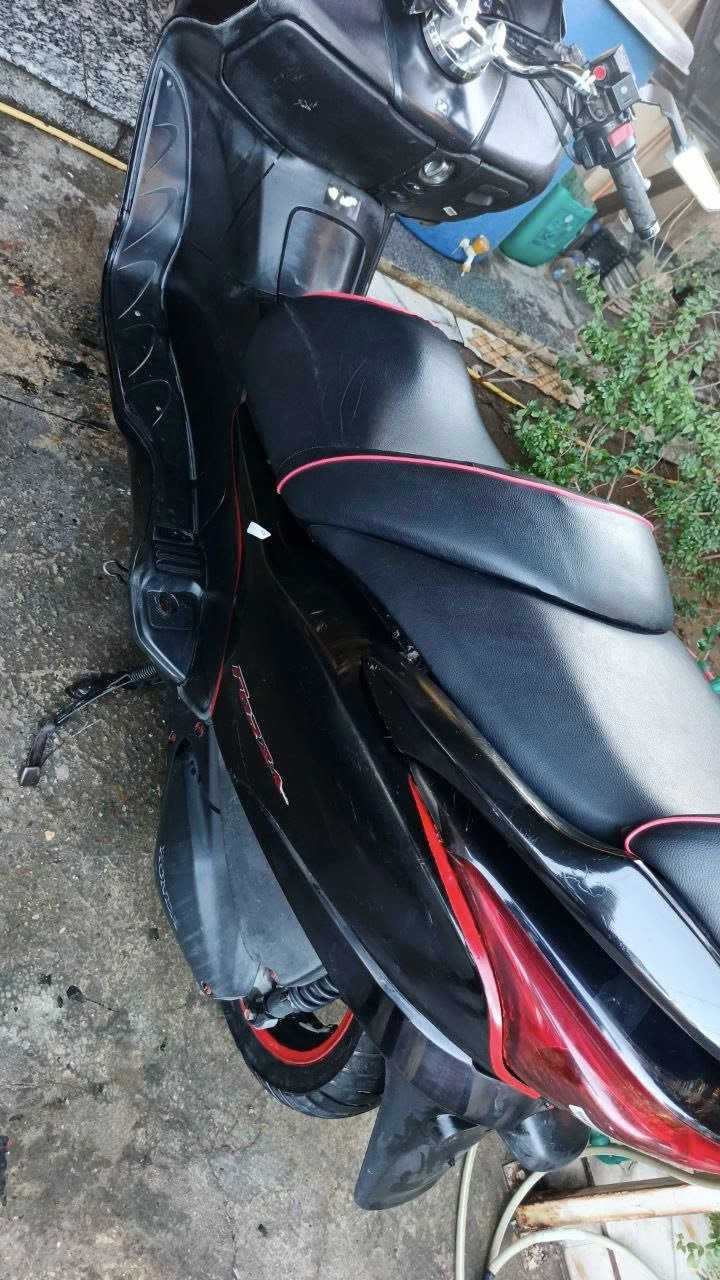 السـلام عـليكـم فورزا 08
الجديده (فورزه 08/كرستال) 

گير ملغي بس المنظومة (6كير 3 تحويلات) موجوده وشغاله على الفحص 

 

مكينه بلادية على وضع اليابان اكفلها الك 
ماشية 23000

الكفرات نضافه 95‎%‎/ كهربائيات كلها شغالة

هيتر تدفئه/جي بي اس 

چويتر مصلح يم (الحسني متى) صلحته ونسيته بعد رون ثابت وبالتراي تشوفها

مسيولها ادامة عامة (غسل تانكي ،تبديل فيتبم ، تنظيف نوزلات ، تبديل بلك ، تبديل فلتر شوته ) 

وتركتها لان اخذت سيارة 

وانطيك وياهة الفيتبم البلادي مالتها الله شاهد

ظفيره بلادية من البجم للبجم اكفلها اذا بيها تحوير واحد

بك لايت كرستال / /. تخم تاير

جديد ياباني اصلي شرط نقشة عالية

شلعه معدل تشك الكاع معدل 140 / حماوه نص ثابته

شرط ترايك وين ميعجبك وتقتنع يلا ابيعلك 

ملاحضه : دراجه احله من صور شرط جيب وياك فيتر وتكلبوها وتفحصوها كدامي وتقتنعون بيها يلا 

سعرها (1000) بيها مجال مكاني بغداد 

تقاطع درويش

للاستفسار: ***********
