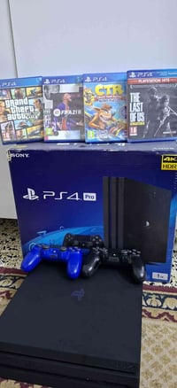 بلي ستيشن اونلاين 4PRO 1TB  ملحقات كامله نظيف استعمال اقل شهر  متوفر خ...
