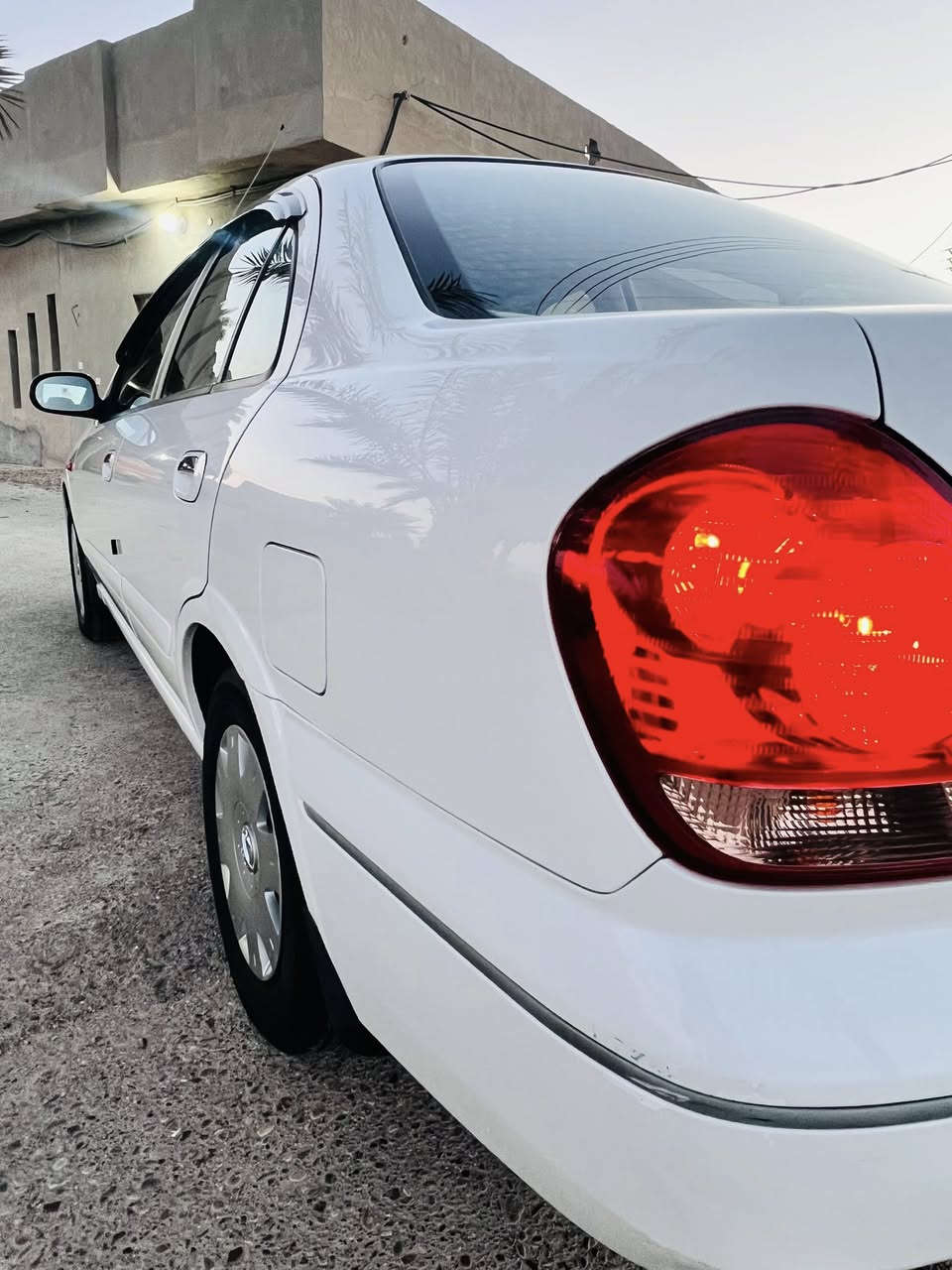 تحية طيبة 🌹🌹
للبيع نيسان سني ياباني موديل 2009  🍏 
استيراد الشركة العامة للسيارات 
السيارة جديدة ومكفولة كفالة عامه من صبغ وبارد ومن تبديل وكير محرك كفالة عامه 
حتا الدعاميات بلاديات ماشية 130 حقيقي 🔔 
كير اوتو ماتيك 4جام كهرباء 
تخم تاير جديد صدر جديد تبريد 🧊 
رقم بغداد باسمي شخصياً تحويل مباشر 
مكاني بغداد ابو غريب ***********
سعرها 125
