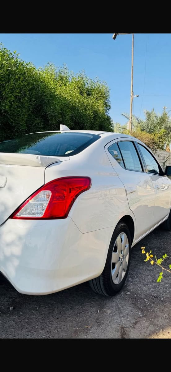 السلام عليكم نيسان سني هندي ابوالبليته الزركه مديل 2024 اليساره كفاله من البارد والصبغ ماشيه 29  بسمي السياره المكان البلديات ***********
