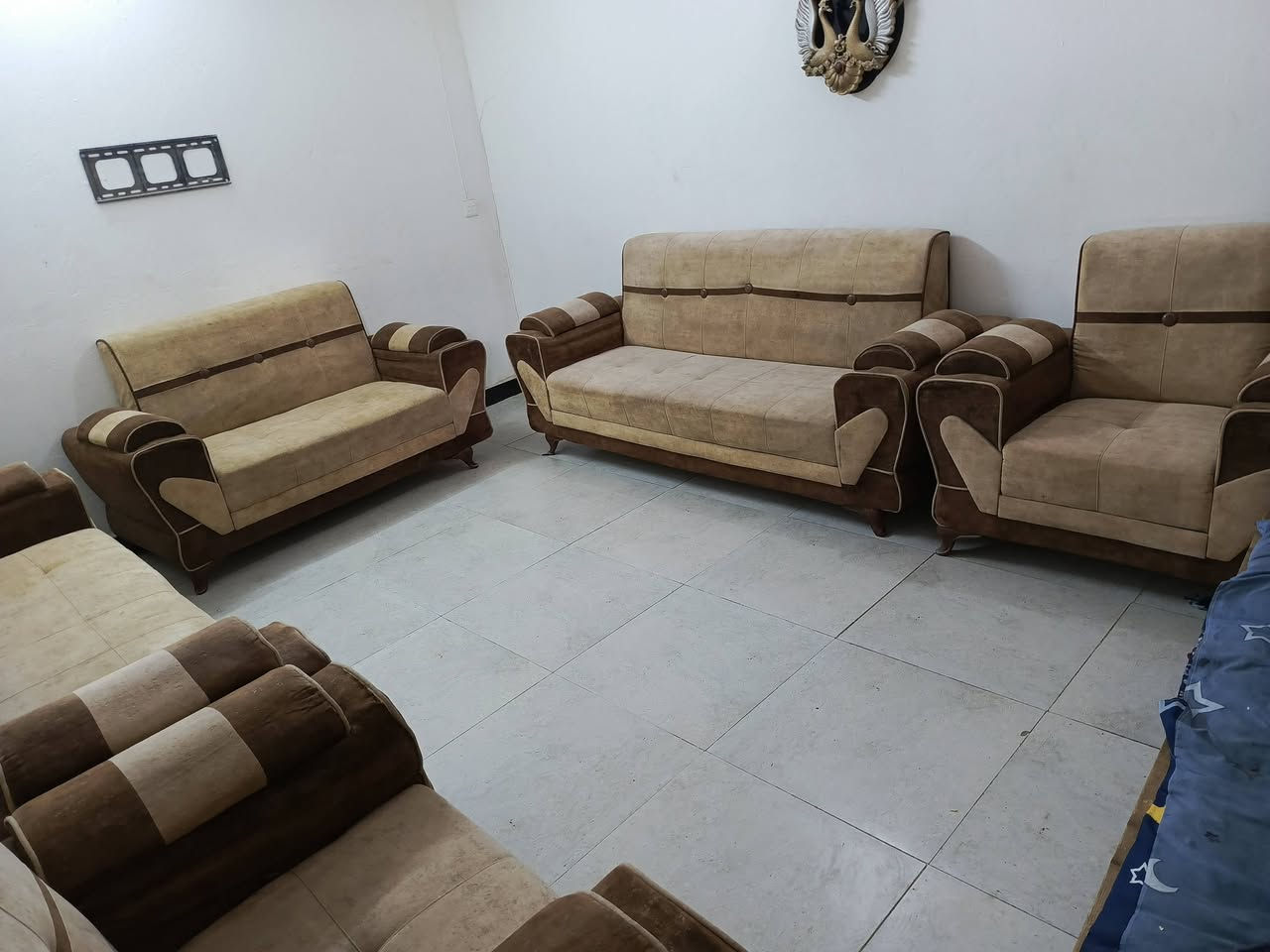 ياالله
تخم نسبة نضافته 80% 

مابي ضرر

5 قطع

10 مقاعد

سعره 250

مكانه العسكري الثاني شارع الوگفه القديمه


**إذا كنت صاحب هذا الإعلان وتريد حذفه لأي سبب، رجاءا أرسل رسالة إلى الدعم الفني**