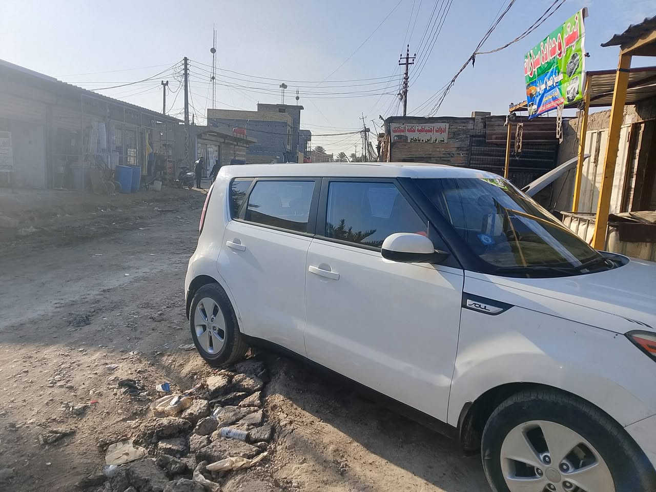 سلام عليكم عندي سياره للبيع او مراوس موديل 2016 عنوان محموديه ***********سعر 90بيه مجال
