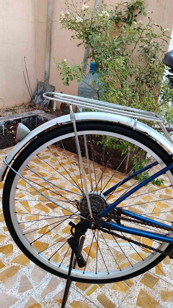 سلام عليكم بيسكل للبيع
حجم 26
اسطاب وره شغال ✔️ 
اسطاب كدام شغال ✔️ 
تواير جوبه جدد ✔️ 
لشه نضيفه حيل ✔️
البيسكل تاخذو ما تصرف عليه ربع بيسكل نضيف حيلل 
سعر 55 وبي مجال للشراي 
رقم الهاتف *********** وتساب فقط 
متواجد ع خاص
