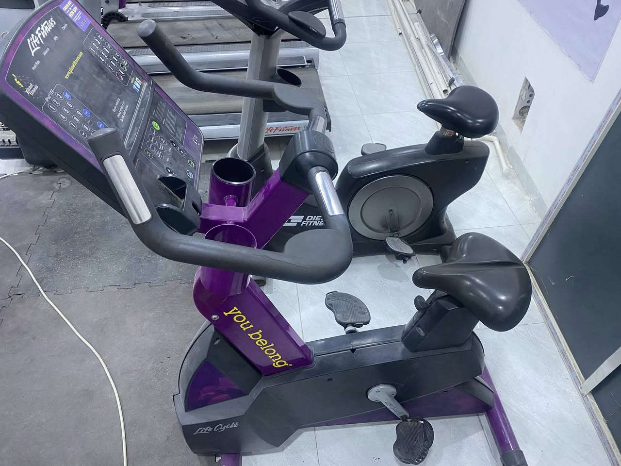 شلع ٦٥٠$ او مراوس


**إذا كنت صاحب هذا الإعلان وتريد حذفه لأي سبب، رجاءا أرسل رسالة إلى الدعم الفني**