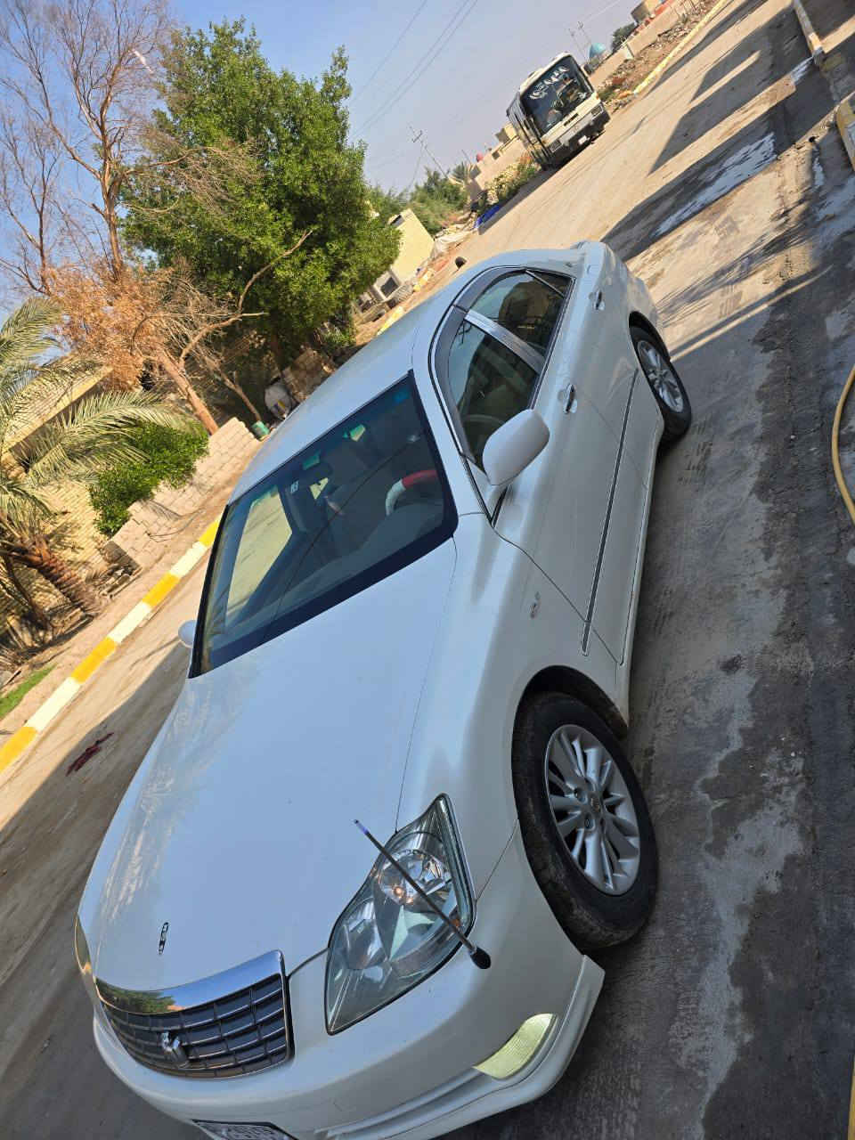 سلام عليكم شاهينه البيع مكفولة عامة دوات شاصي 82 موديل 2005 ناصرية سعسيارة جديدة كارتون جاهزة من كل النواحي مكانر(٩٠) وبيها مجال***********
