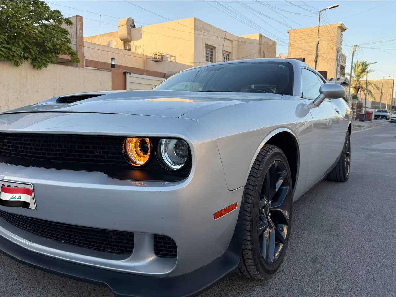 للبيع  جالنجر  موديل 2022 فئة SXT 

رقم بغداد الجديد  شرط التحويل 
ماشية 46 ألف ميل  
مكينة 3.6L V6   بانزين كلة محسن شرط مكفول كير ومكينة 
الحادث جاملغ السايق والبنيد محدث يعني قطعتين 
كل صور وتفاصيل مال امريكا عندي وتقرير وسونر  واذا تريد رقم الشاصي هم ادزلكيا

بصمة تشغيل عن بعد 
شاشة وسط كاري بلي 
تحكم ستيرن  
كامره خلفية + سنسرات  
نظام توفير وقود  
وضعيات قيادة  
مرايات كهربائية  
ABS + تراكشن
منطومة  داش كام 2k كاميرا أمامية وخلفية من شركة DDPAI N5Dual  تريد تشتريها تريد اخذها بكيف المشتري لان ماخذها 200$ 

السعر/  188 $    وبيها مجال بسيط للشراي 
ماعجبتك السيارة شفتهه غالية اعبرها فدوة الك وادعيلنة بالرزق لاتكسر بحلال العالم  
العنوان / بغداد زيونة  

الرقم/ ***********
