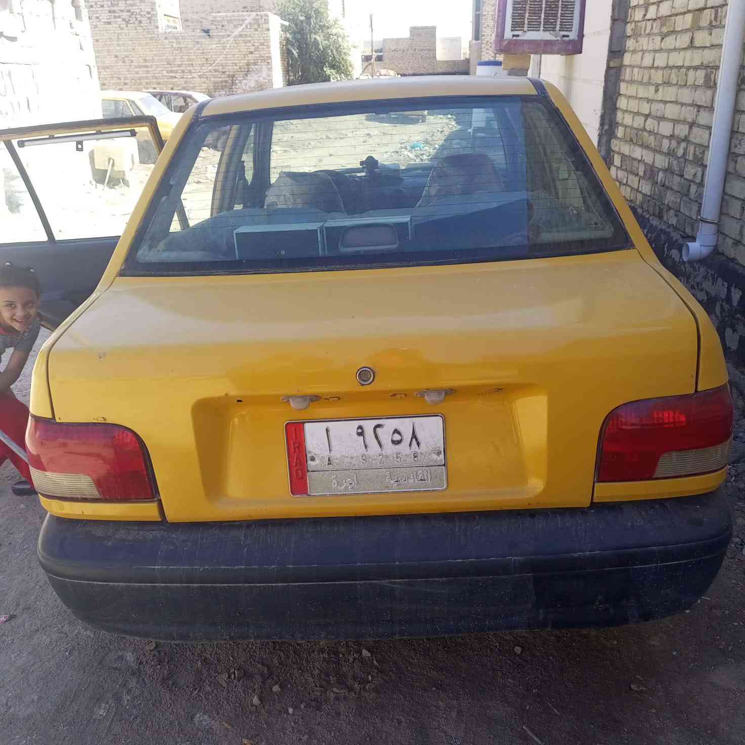السلام عليكم سيارة للبيع موديل 13مصفرة هياة وغرامات كير ومكينة جديد تخم تاير مكان الديوانية ***********
