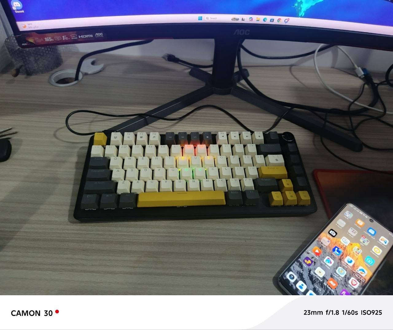 تحية طيبة للجميع
متوفر تجميعة كيمنك للبيع
السعر 1.300.000

CPU I5 12400F 6 CORE 12 THERADS
M. B COLORFUL H610M D-M. 2 D4
RAM 8X2 16GB DDR4 3200MHZ
GPU  Acer Predator RTX 3060 Ti 8GB
POWER FSP 600W PLUS 80 BRONZE
CASE XIGMATEK X4 FAN RGB
SSD 512 GB
HDD 1 TB
مكاني موصل 
للتواصل ***********
